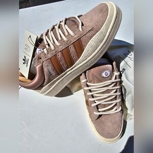 NWT Limited addition Bad Bunny Addidas